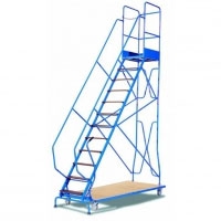 Escabeau mobile sécurisé
