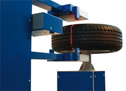 Systemes de controle pour pneus et caoutchouc